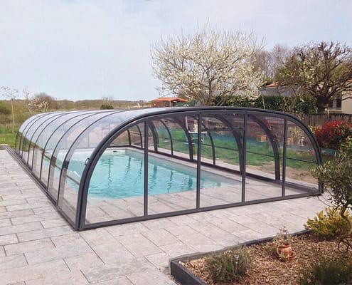 Abri piscine Abridéal pour piscine en coque polyester Alliance Piscines - Rêve de Piscine & Spa Carquefou La Baule Loire Atlantique (44)